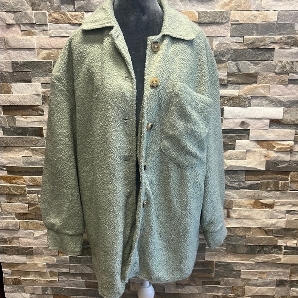 Entro Woman’s
 Green Sherpa Jacket